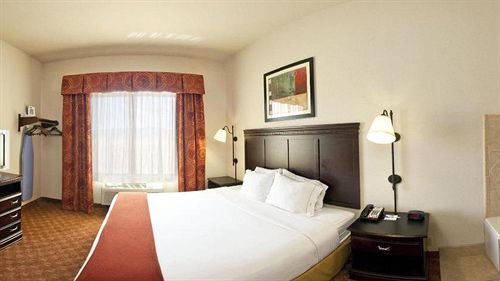 Express And By Ihg Hotel Athens