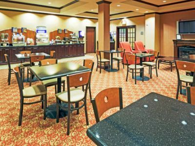 Express And By Ihg 2*